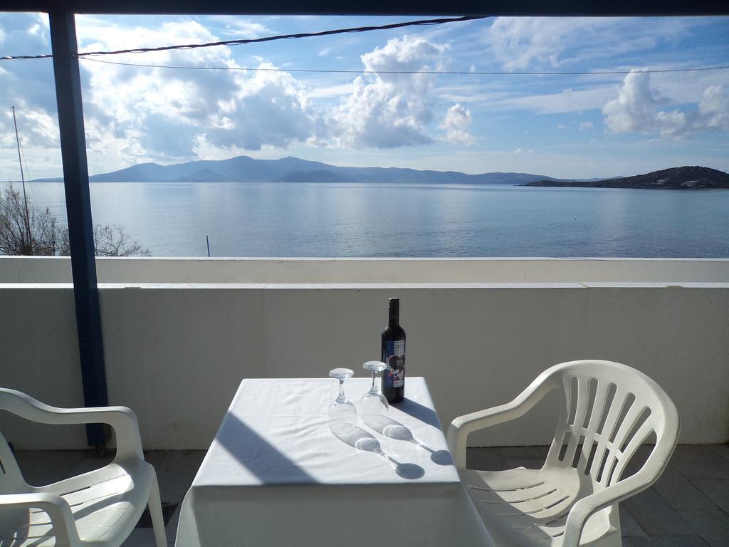 O Fotis Aparthotel Agios Prokopios  Ruang foto