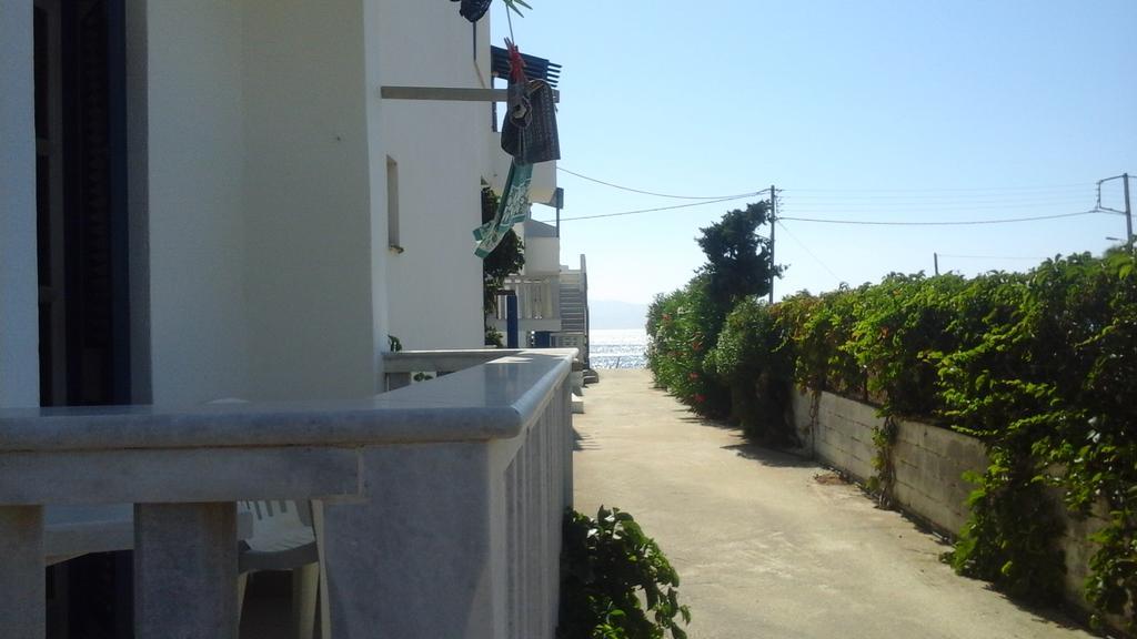 O Fotis Aparthotel Agios Prokopios  Bagian luar foto