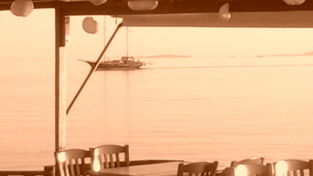 O Fotis Aparthotel Agios Prokopios  Bagian luar foto